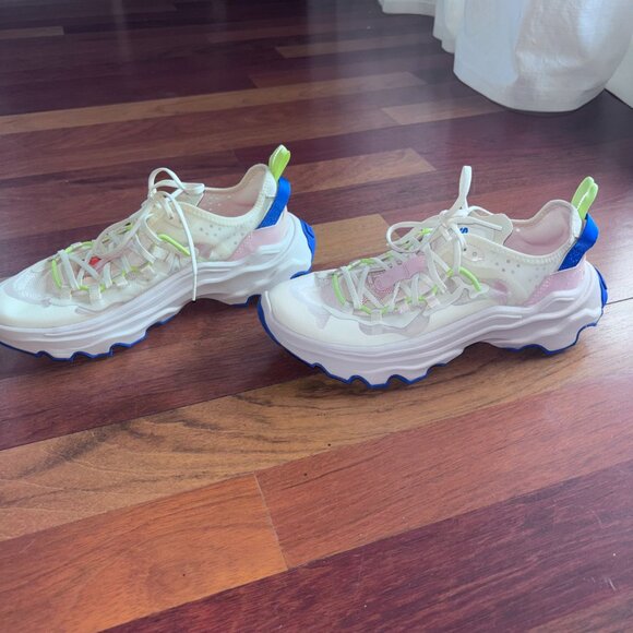 NWOT - Sorel - Kinetic Breakthru Tech Sneaker (Size: 8.5) - Picture 9 of 13